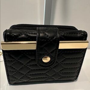 NWT IMO Compact Trifold Quilted Wallet W/CC, ID, Bills and Coin Slots.